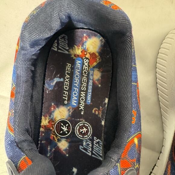 Captain Marvel Skechers Women’s 8 Slip Resistant Slip-On Relaxed Fit - Picture 7 of 10